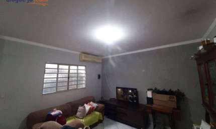 Casa à venda no Parque Interlagos - São José dos Campos/SP com 80 m²