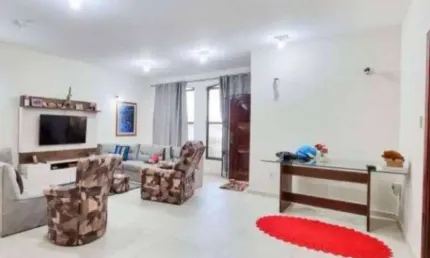 Casa à venda no Vila Ema - São José dos Campos/SP com 307 m²