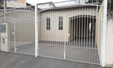 Casa à venda no Jardim Satélite - São José dos Campos/SP com 90 m²