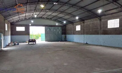 Galpão para alugar, 750 m² por R$ 19.006,00/mês - Chácaras Reunidas - São José dos Campos/SP