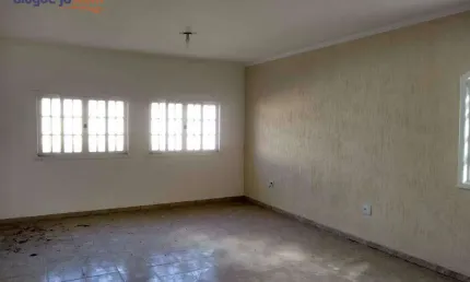 Casa com 3 dormitórios à venda, 150 m² por R$ 570.000,00 - Eugênio de Melo - São José dos Campos/SP