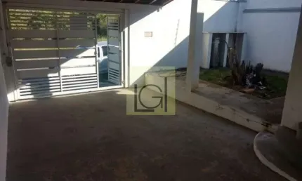Excelente oportunidade! Casa à venda em Itu-SP, Parque Residencial Potiguara: 2 quartos, 1 sala, 1 banheiro, 2 vagas - 127m².