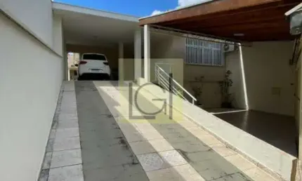 Imperdível: Casa à venda em Itu-SP, bairro Brasil, 4 quartos, 2 suítes, 2 salas, 3 banheiros, 4 vagas de garagem, 208m².