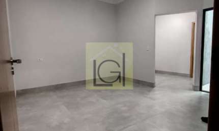 Casa em condomínio fechado com 3 quartos à venda no Jardim Guarujá, Salto  por R$ 750.000