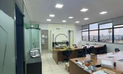Sala comercial com 3 salas para alugar no Jardim Paraíso, Itu  por R$ 5.000