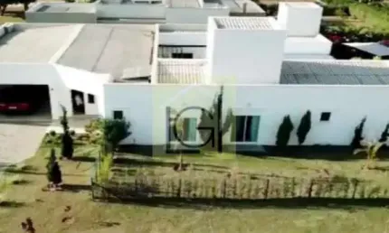 Casa com 3 quartos à venda no Residencial Primavera II, Salto , 1022 m2 por R$ 1.980.000