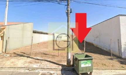Terreno à venda no Recanto do Guarau, Salto  por R$ 145.000