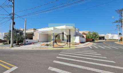 Casa com 3 quartos à venda no Village Moutonnée, Salto , 206 m2 por R$ 890.000