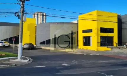Ponto comercial com 2 salas para alugar no Liberdade, Itu , 583 m2 por R$ 38.000