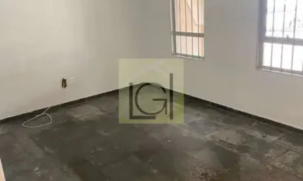 Imperdível! Casa à venda em Itu-SP, bairro Cruz das Almas. 2 quartos, 1 sala, 2 banheiros, 2 vagas, 117,02m².