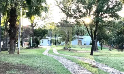 Chácara de luxo em condomínio na chácara flórida, itu-sp: 4 quartos, 2 suítes, 3 salas, 4 banheiros, 4 vagas de garagem, 300m².