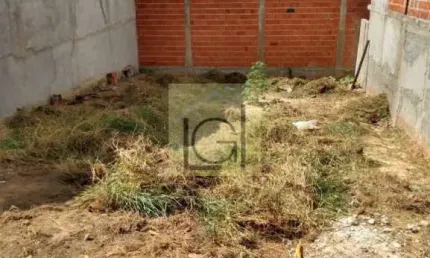 Terreno à venda no Residencial Vila Martins, Salto  por R$ 150.000