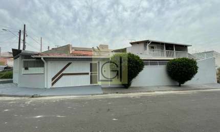 Oportunidade Imperdível: Casa à Venda em Salto-SP, Residencial Fabbri, 2 Quartos, 1 Suíte, 1 Sala, 3 Banheiros, 2 Vagas, 128m²!