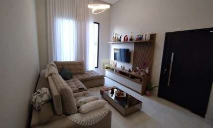 Casa em condomínio fechado com 2 quartos à venda no Jardim Residencial Garden Ville, Itu  por R$ 850.000