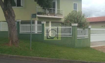 Imponente casa em condomínio à venda em Salto-SP no Condomínio Zuleika Jabour - 4 quartos, 2 suítes, 3 salas, 4 banheiros, 560m²!