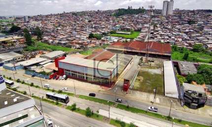 Imóvel Comercial disponível para venda ou locação: Galpão com 10 Salas, 9 Banheiros e 40 Vagas no Parque Oratório, Santo André-SP