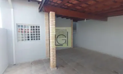 Casa à venda em Itu-SP, Jardim Agarussi! 2 quartos, sala, banheiro, 2 vagas na garagem, 89m² de área. Venha conferir!