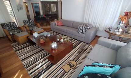 Casa em condomínio fechado com 3 quartos à venda no Jardim das Samambaias, Jundiaí  por R$ 2.100.000
