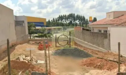 Terreno à venda no Jardim Celani, Salto  por R$ 300.000