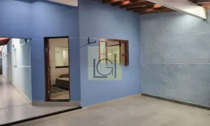 Casa disponível para venda ou locação no Parque América, Itu-SP: 3 quartos, 1 suíte, 1 sala, 2 banheiros, 2 vagas, 138m².