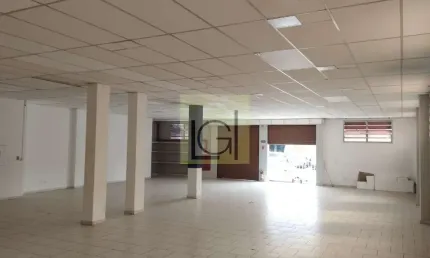 Salão Comercial de Alto Padrão para Locação em Itu-SP, Bairro São Luiz: 3 Banheiros, 4 Vagas de Garagem, 310m² de Área