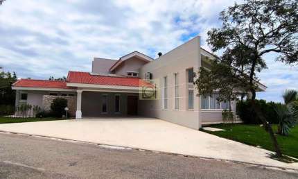 Casa em Condomínio à Venda em Itu-SP  Jardim Plaza Athénée  Excelente Localização e Infraestrutura Completa