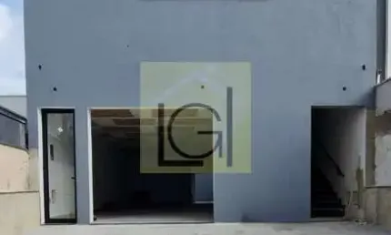 Salão de Locação de Alto Padrão em Itu Novo Centro, 1 Salas, 2 Banheiros, 2 Vagas de Garagem, 300m² de Área.