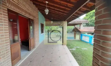 Casa em condomínio fechado com 5 quartos para alugar no Terras de Santa Rosa, Salto , 1200 m2 por R$ 6.000