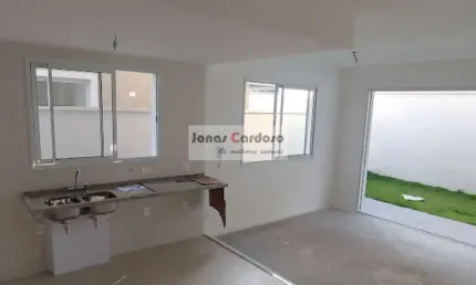 Casa em Condomínio à venda em Cézar de Souza, Mogi das Cruzes-SP  3 quartos, 1 suíte, 2 salas, 2 vagas, 117m²! Por R$: 850 mil