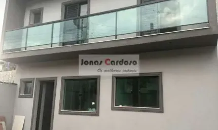Excelente sobrado novo, na Vila Brasileira em Mogi das Cruzes, com 2 suítes, sala conceito aberto, 2 vagas por R$:450.000.