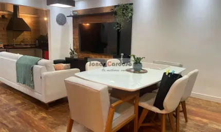 Sobrado em condomínio fechado na Vila Suissa, impecável, área gourmet toda planejada, 3 quartos,1 suíte com closet, por R$: 750 mil. Mogi das Cruzes.