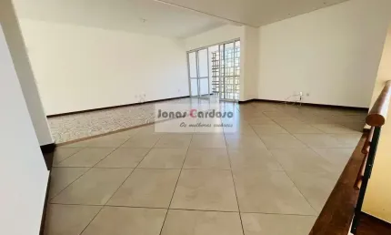 Imperdível Casa à Venda no Jardim Ivete em Mogi das Cruzes-SP, com 3 Quartos, 1 Suíte, 2 Salas, 4 Vagas, Venha conferir!