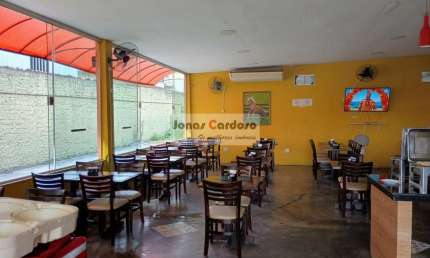 Ponto Comercial à Venda no Centro de Mogi das Cruzes-SP: Com estrutura completa para iniciar atividades com restaurante, com amplo estacionamento.
