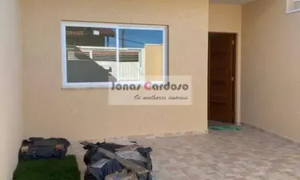 Casa térrea nova à venda na Vila São Paulo em Mogi das Cruzes. Com 2 quartos, 1 suíte, 2 banheiros, 1 vaga de garagem, 69,67 m² de construção.