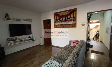 Casa à venda em mogi moderno, em mogi das cruzes. com 3 quartos, 1 suíte, 1 sala, 2 banheiros, 2 vagas e 90,37 m² de construção!