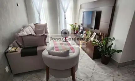 Apartamento à venda no ed. cristina, mogi moderno: 2 quartos, sala ampla, garagem coberta, 66m². com planejados, sofá, ar condicionado. r$: 295 mil