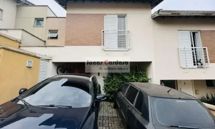 Sobrado à venda no condomínio vida, no parque santana em mogi das cruzes. com 3 quartos, 1 suíte, 2 banheiros, 2 vagas de garagem, 86m²!