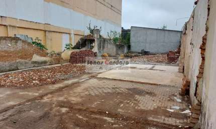 Terreno à venda na Vila Costa, Suzano-SP: 265,50 m² de oportunidade para investimento! Por apenas 520 mil. Aceita financiamento.