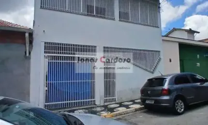 Imperdível oportunidade: Casa à venda em Mogi das Cruzes, Centro - 3 quartos, 1 suíte, 1 sala, 2 banheiros, 1 vaga - 126,00 m²