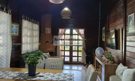 Casa à venda em Biritiba-Mirim-SP: 3 casas 1.000m² de área, perfeito para viver ou investir. Por apenas R$: 500 mil
