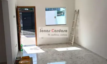Casa térrea à venda em mogi das cruzes-sp, na vila pomar, com 2 quartos, 1 suíte, 2 salas, 2 banheiros, 2 vagas de garagem e 60m². por r$: 350 mil