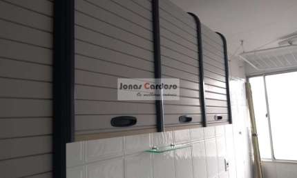 Apartamento no condomínio João XXIII, 2 dormitórios.