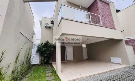 Casa de luxo em condomínio na Vila Oliveira com 4 quartos sendo 3 suítes - Mogi das Cruzes-SP. Por R$: 1.000.000