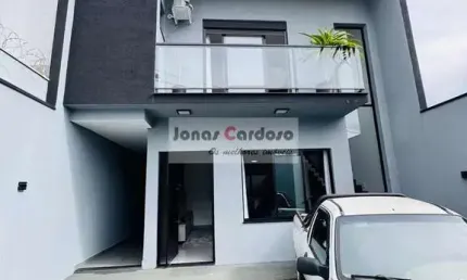 Imperdível oportunidade! Casa à venda em Mogi das Cruzes-SP, Residencial Colinas, 3 quartos, 1 suíte, 1 sala, 2 banheiros. Por 860 Mil.