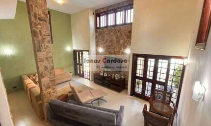 Casa para Locação em Mogi das Cruzes-SP - Vila Suissa, 3 quartos, 1 suíte, 2 salas, 3 banheiros, Porteira Fechada.