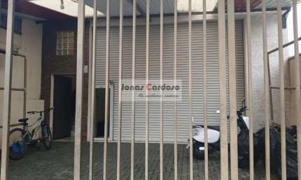 Salão Comercial para Locação em Mogi das Cruzes-SP, Bairro Jardim São Pedro: 1 Sala, 2 Banheiros, 1 Vaga de Garagem.