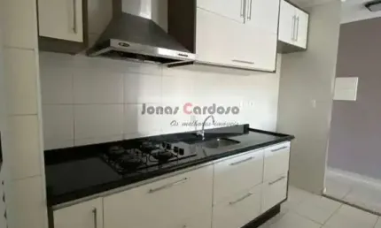Imperdível apartamento à venda em Mogi das Cruzes-SP, 3 quartos, 1 suíte, 1 sala, 2 banheiros, 2 vagas de garagem, 80m². Por 560 Mil.