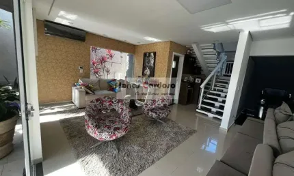 Imperdível: Casa para Locação na Vila Oliveira, Mogi das Cruzes-SP! 5 Quartos, 4 Suítes, 2 Salas, 8 Banheiros, 4 vagas de garagem!
