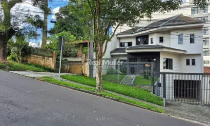 Casa com 3 quartos à venda na Rua Brigadeiro Arthur Carlos Peralta, 558, Boa Vista, Curitiba