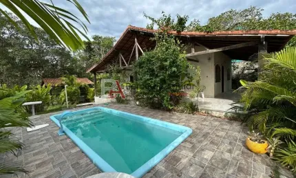 Casa com 2 quartos à venda no Vilatur, Saquarema  por R$ 400.000